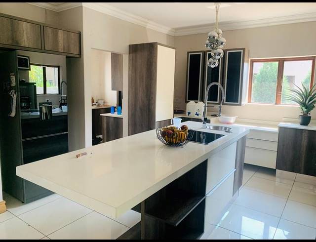 4 BEDROOM HOUSE FOR SALE IN SAVANNAH COUNTRY ESTATE